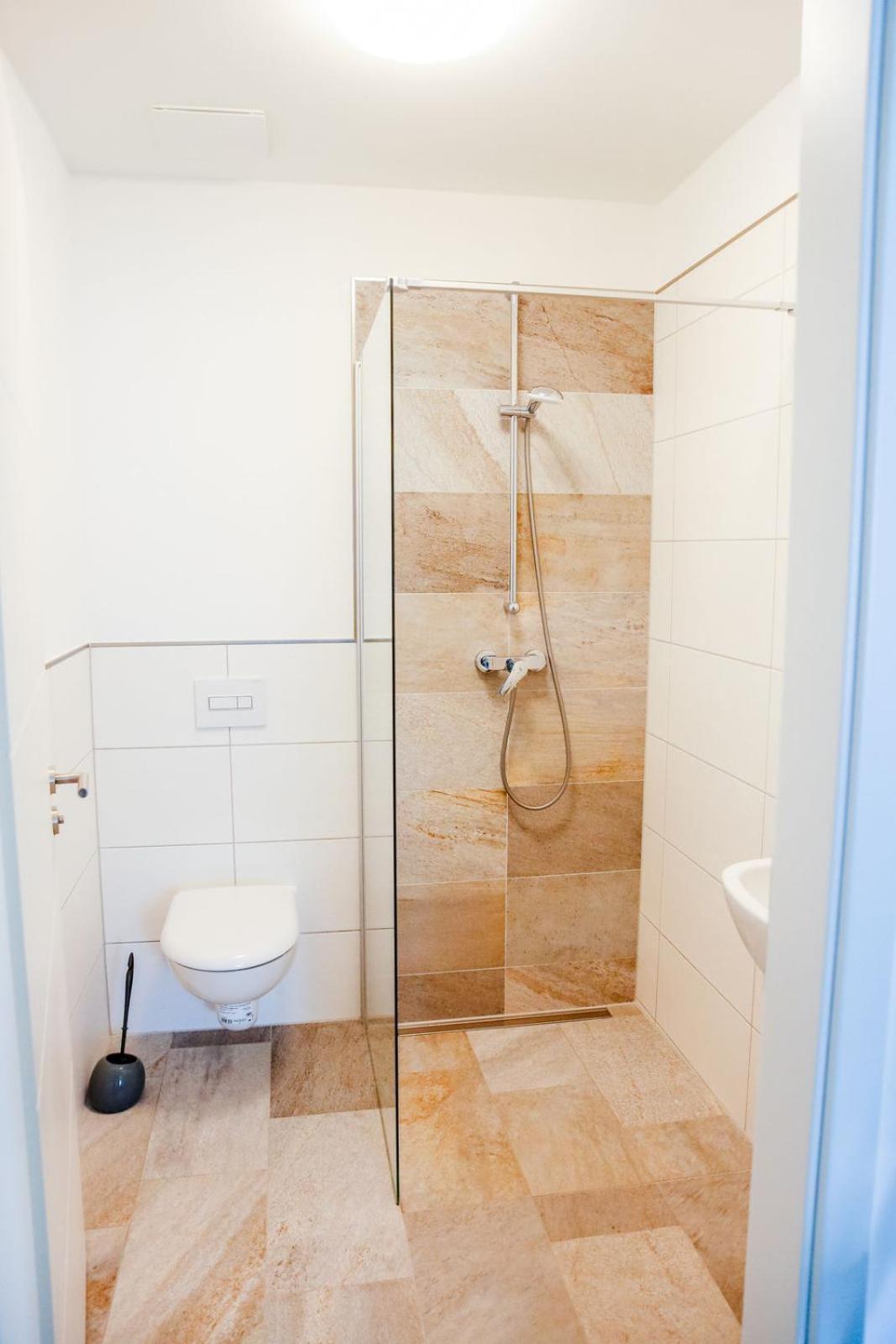 Apartmenthaus Windland Pouch エクステリア 写真
